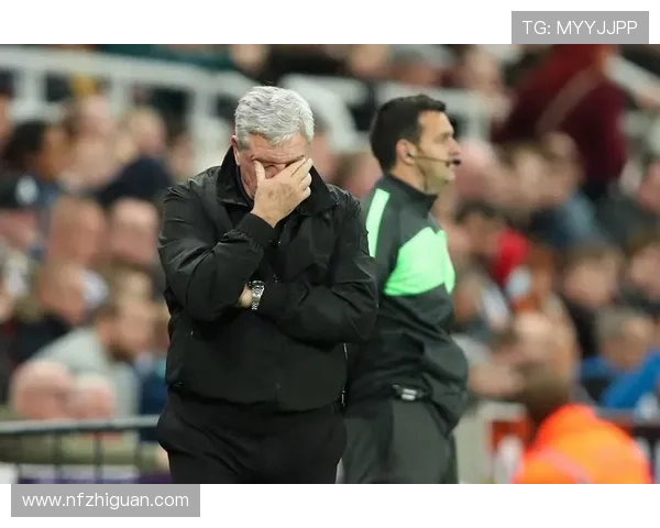 欧冠18纽卡对巴萨意裁执法